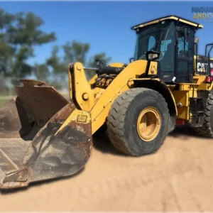 2016 Caterpillar 950M Wheel Loader with ACERT engine, high-lift linkage, and Performance Series bucket for heavy construction and quarry applications.