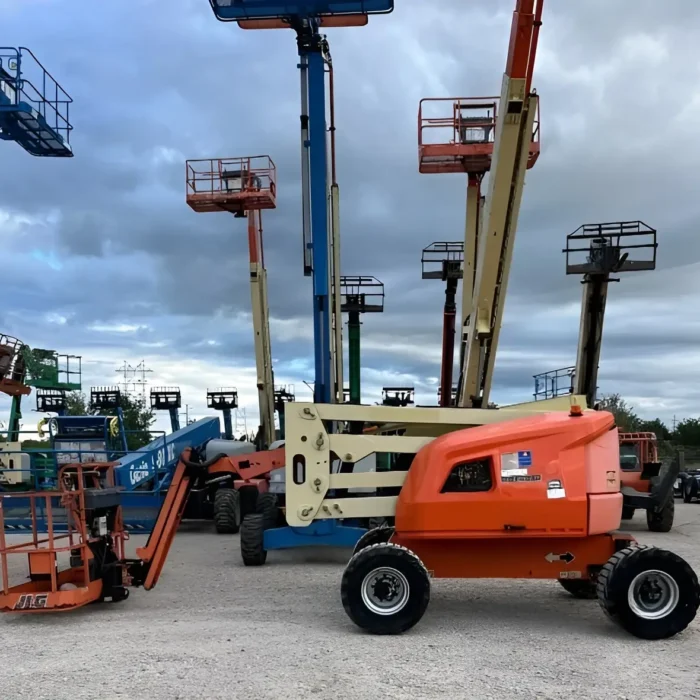 2017 JLG 450AJ articulating boom lift for sale - view of the 4WD system