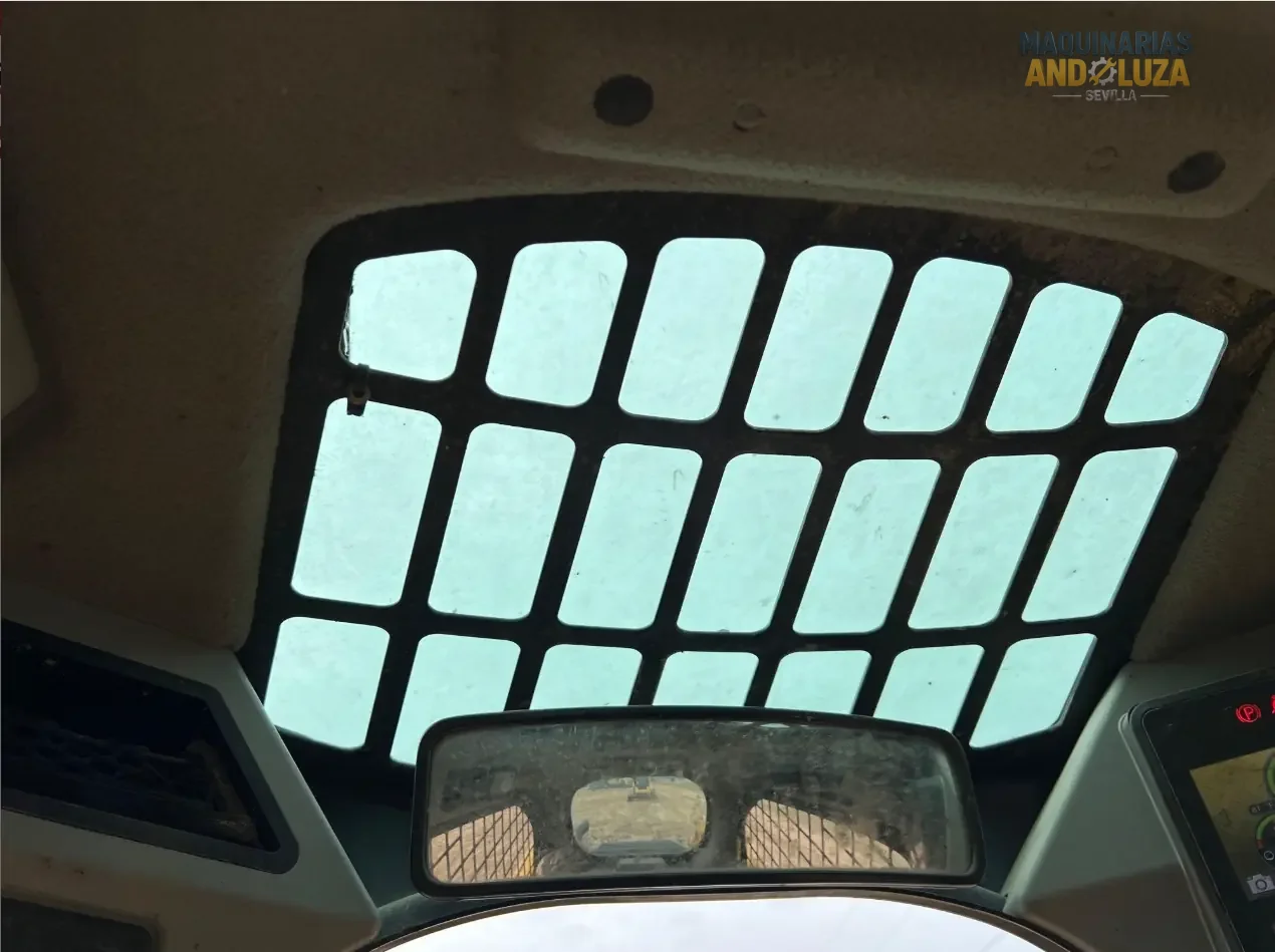 2021 Caterpillar 226D3 skid steer loader with radial lift design, redesigned cab for comfort, and Smart technology for high-performance grading and loading.