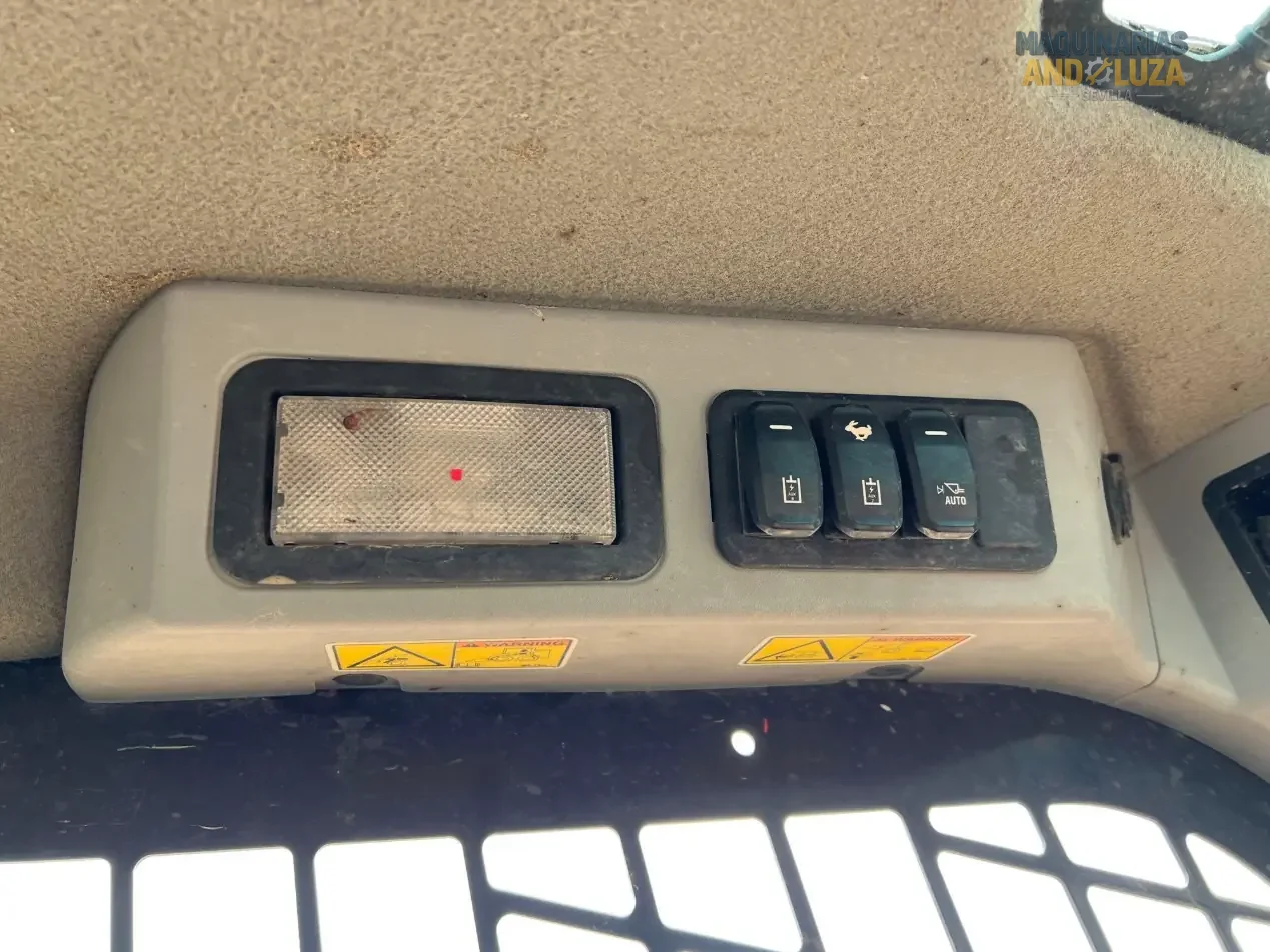 2021 Caterpillar 226D3 skid steer loader with radial lift design, redesigned cab for comfort, and Smart technology for high-performance grading and loading.