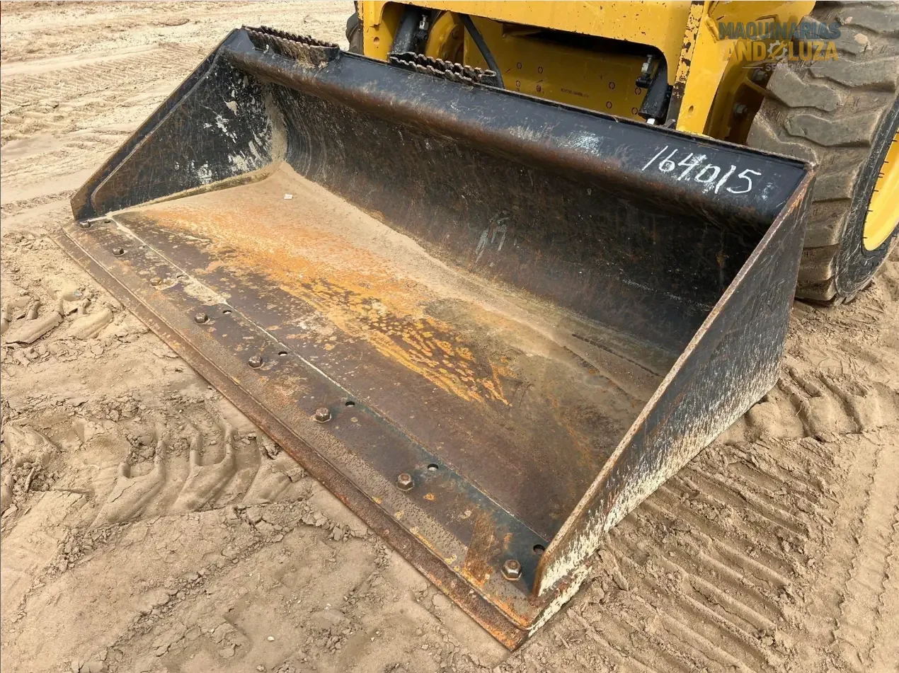 2021 Caterpillar 226D3 skid steer loader with radial lift design, redesigned cab for comfort, and Smart technology for high-performance grading and loading.