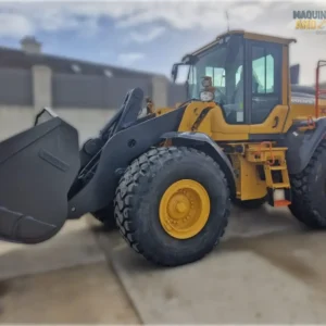 2021 Volvo L120H wheel loader with OptiShift technology, Volvo D8J engine, and Torque Parallel linkage for high-productivity loading and fuel-efficient operation.
