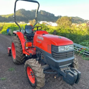 2014 Kubota L3200