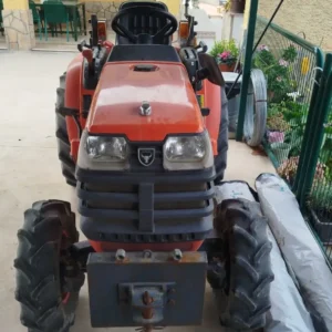 1999 Kubota B2400